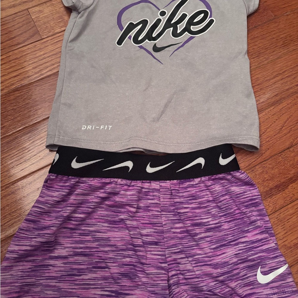 Nike Gray and Purple Dri-FIT Outfit